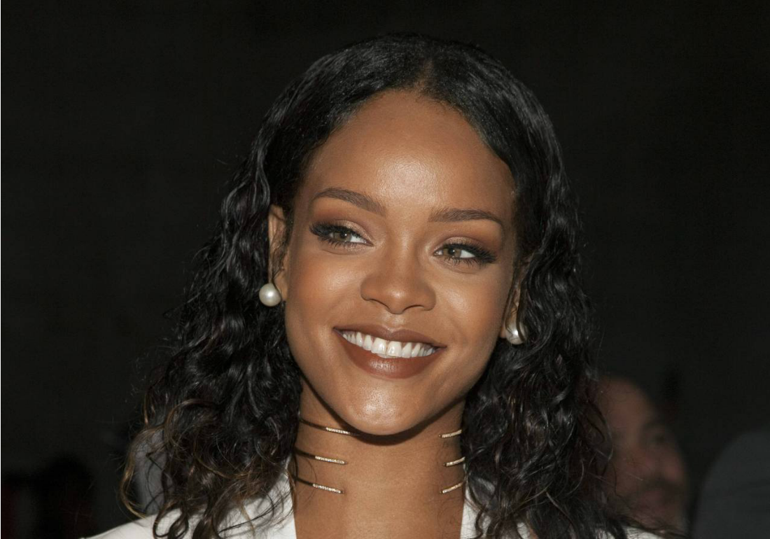 Rihanna's Biggest Tracks!